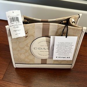 Brand new coach bag Dempsey 22